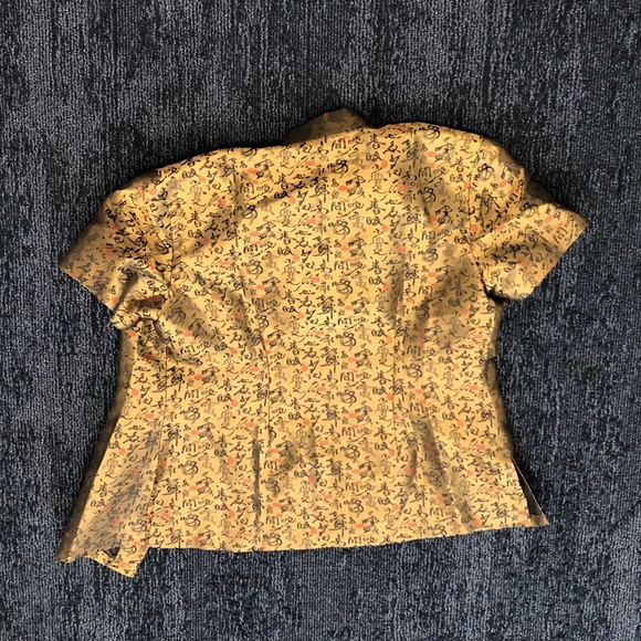 Gold Brocade Blouse - Picture 4 of 4